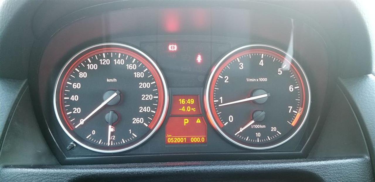 667861.11765846