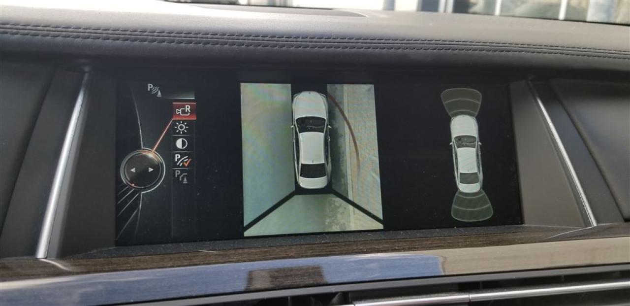 667873