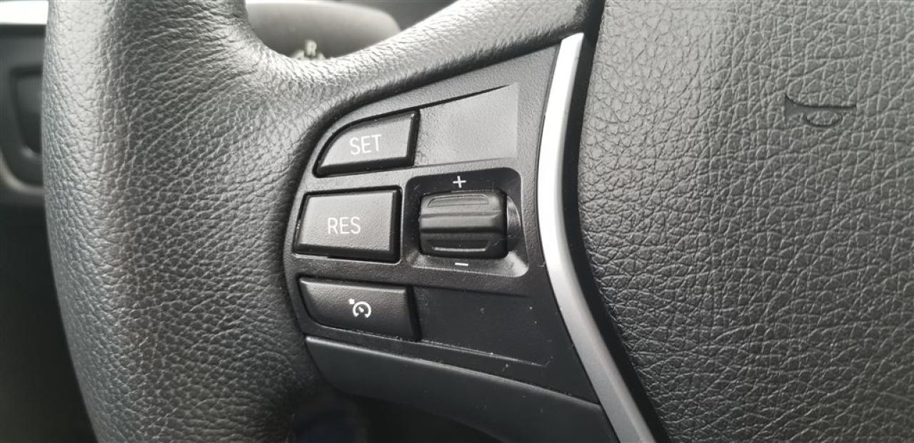 667878
