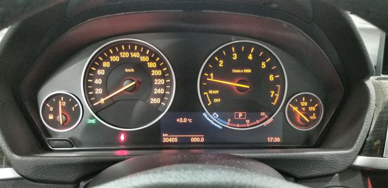 667881