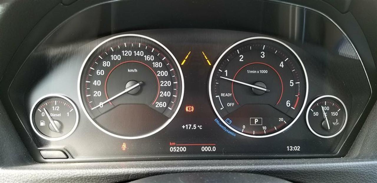 667883.11766336