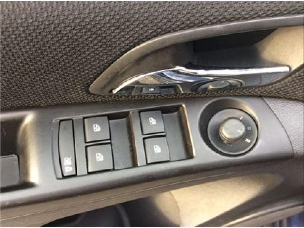 667900
