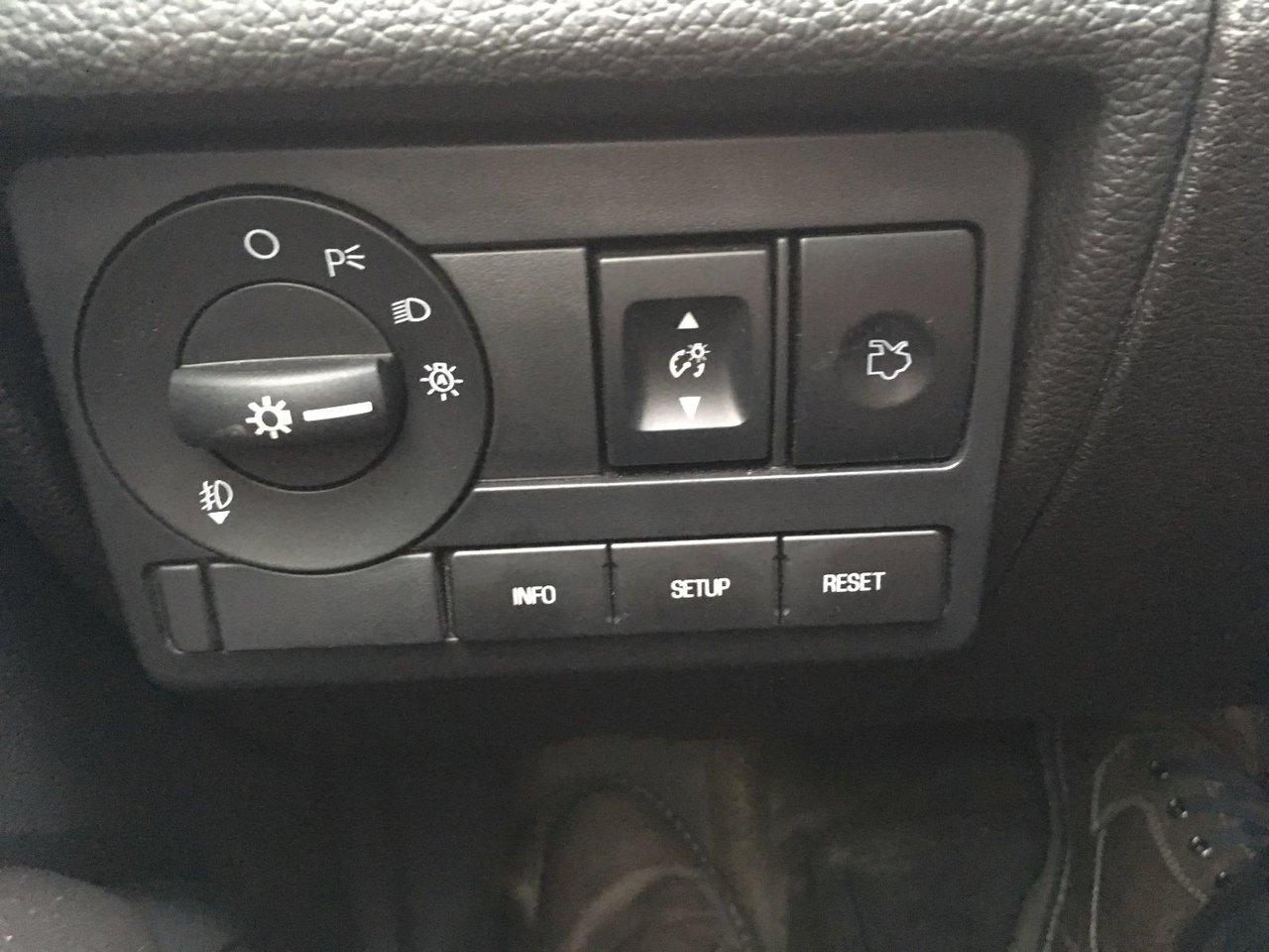 667996.11768461