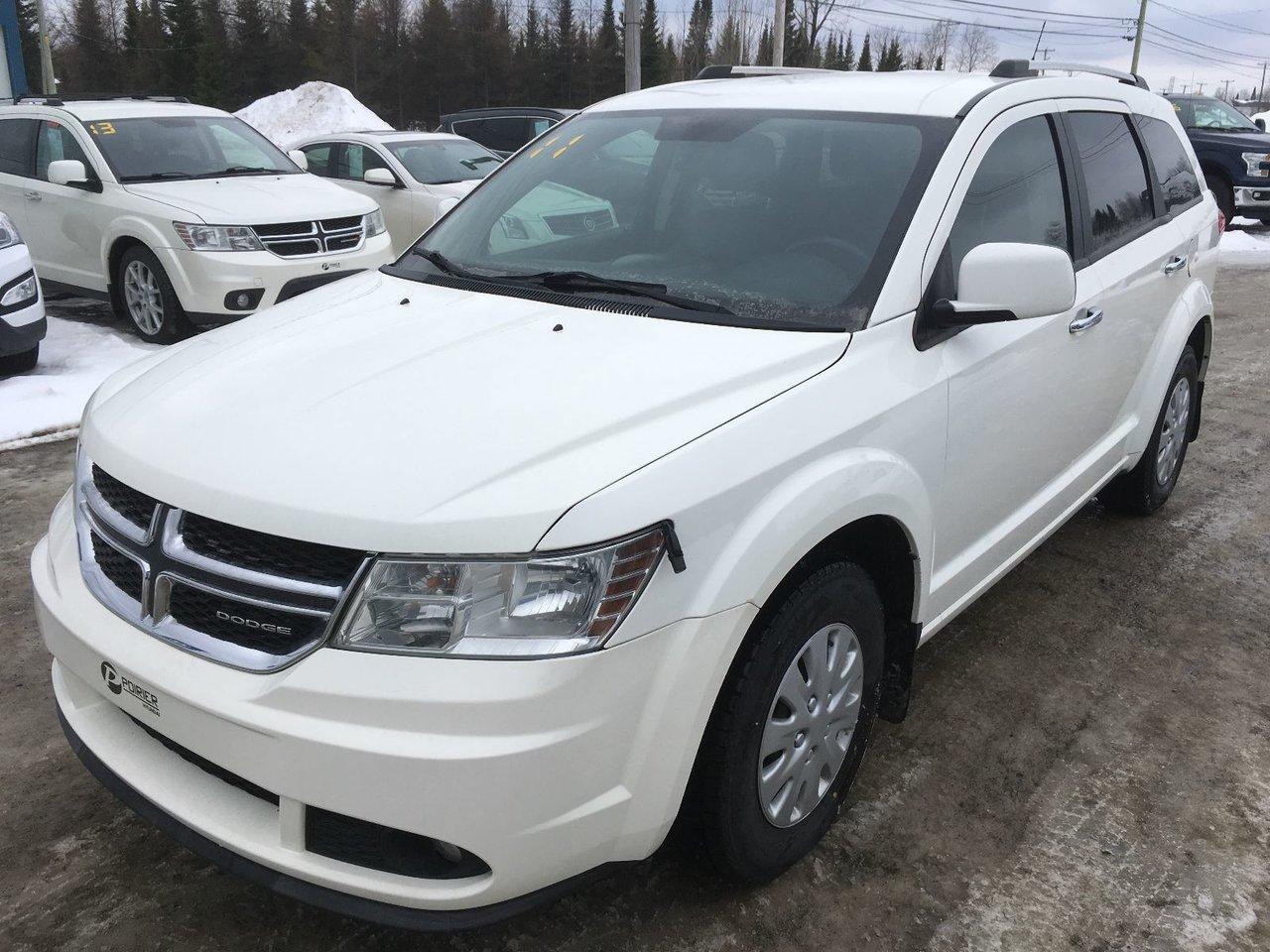 <a href=https://www.poirierhyundai.ca/occasion/Dodge-Journey-2011.html>https://www.poirierhyundai.ca/occasion/Dodge-Journey-2011.html</a>

Dodge Journey R/T AWD PNEUS D`HIVER Pneus d\hiver inclus 2011Régulateur de vitesse, Essuie-glaces intermittents, Anti-démarreur, Freins ABS, Contrôle de stabilité, Coussin gonflable conducteur, Coussins gonflables latéraux, Démarreur à distance, Lecteur CD, Lecteur MP3, Intérieur en cuir, Lampes de lecture arrière, Volant ajustable, Tapis protecteurs, Volant gainé de cuir, Phares automatiques, Rétroviseur électrique, Direction assistée, Rétroviseurs chauffants, Siège à réglage électrique, Coussins gonflables arrière pour la tête, Siège conducteur - soutien lombaire, Démarrage sans clé, Freins à disque, Sièges chauffants - Avant, Antipatinage, Phares antibrouillards, Verrous de sécurité pour enfants, Système de surveillance de la pression des pneus, Sièges baquets, Cache bagages, Entreposage Média sur disque dur, Rétroviseur à atténuation automatique, Climatisation