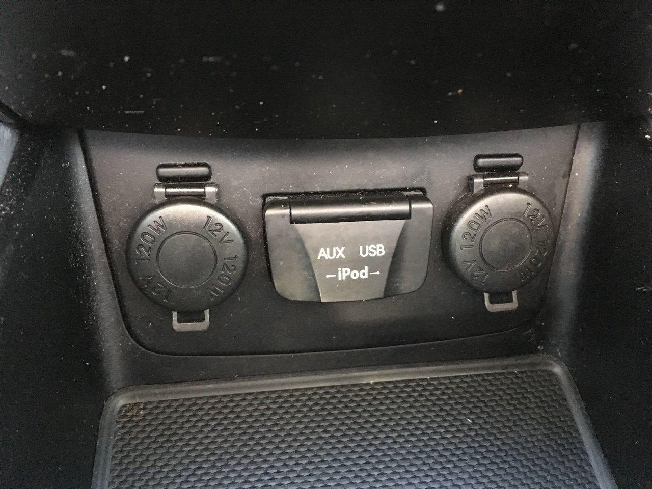 668043