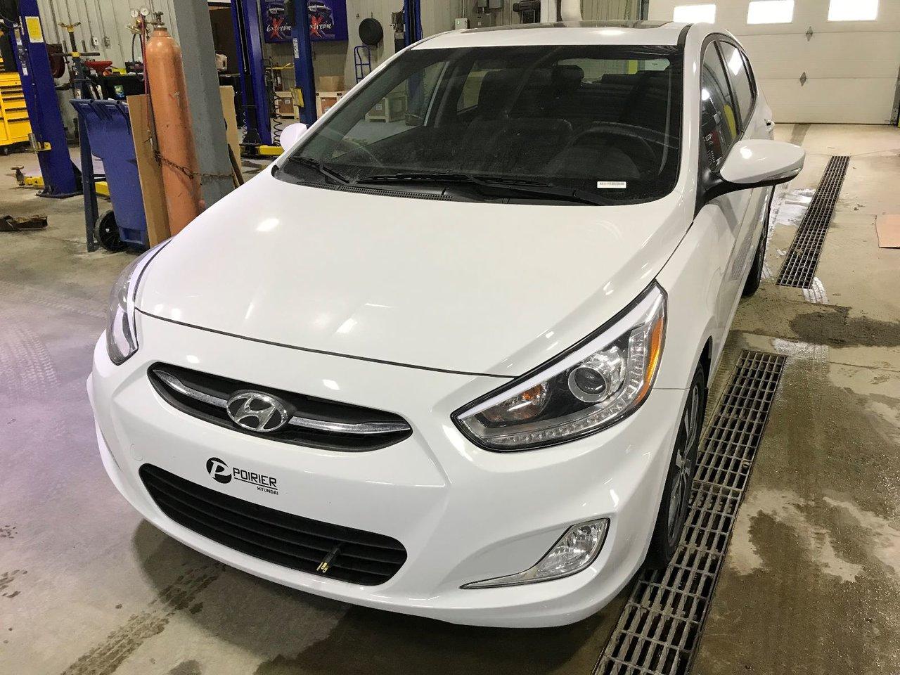 <a href=https://www.poirierhyundai.ca/occasion/Hyundai-Accent-2017.html>https://www.poirierhyundai.ca/occasion/Hyundai-Accent-2017.html</a>

Hyundai Accent GLS TOIT OUVRANT SI?GES CHAUFFANTS 2017Essuie-glaces intermittents, Anti-démarreur, Freins ABS, Contrôle de stabilité, Coussin gonflable conducteur, Coussins gonflables latéraux, Lecteur CD, Lecteur MP3, Volant ajustable, Tapis protecteurs, Phares automatiques, Direction assistée, Coussins gonflables arrière pour la tête, Sièges tissu, Freins à disque, Antipatinage, Verrous de sécurité pour enfants, Sièges baquets, Cache bagages