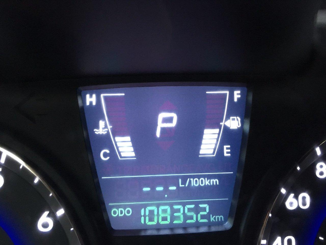 668047