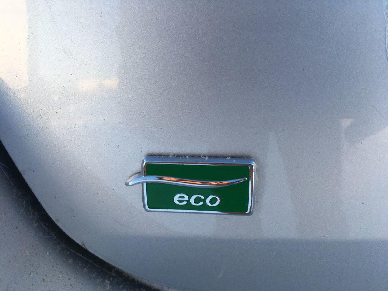 668051