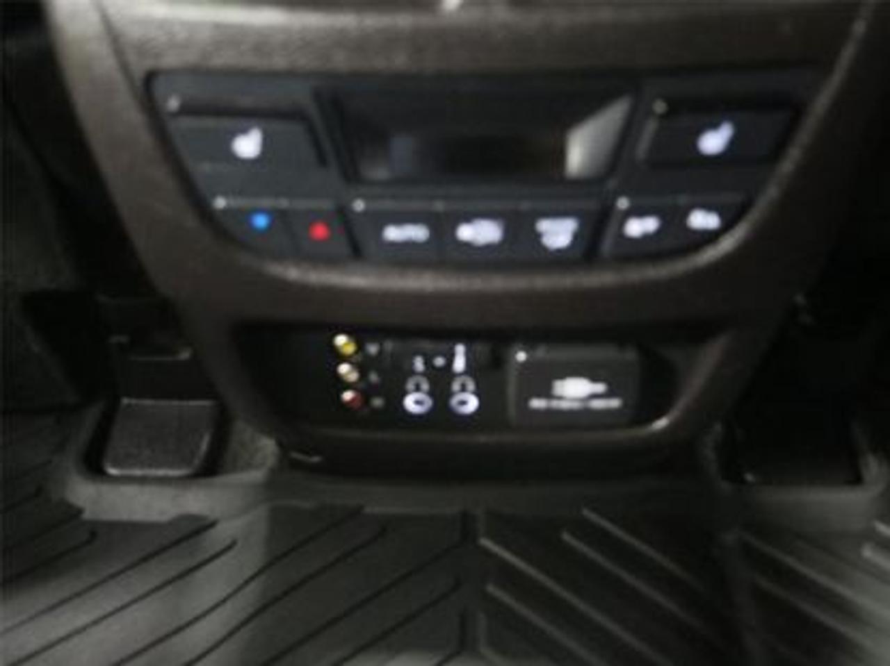 668073.11770019