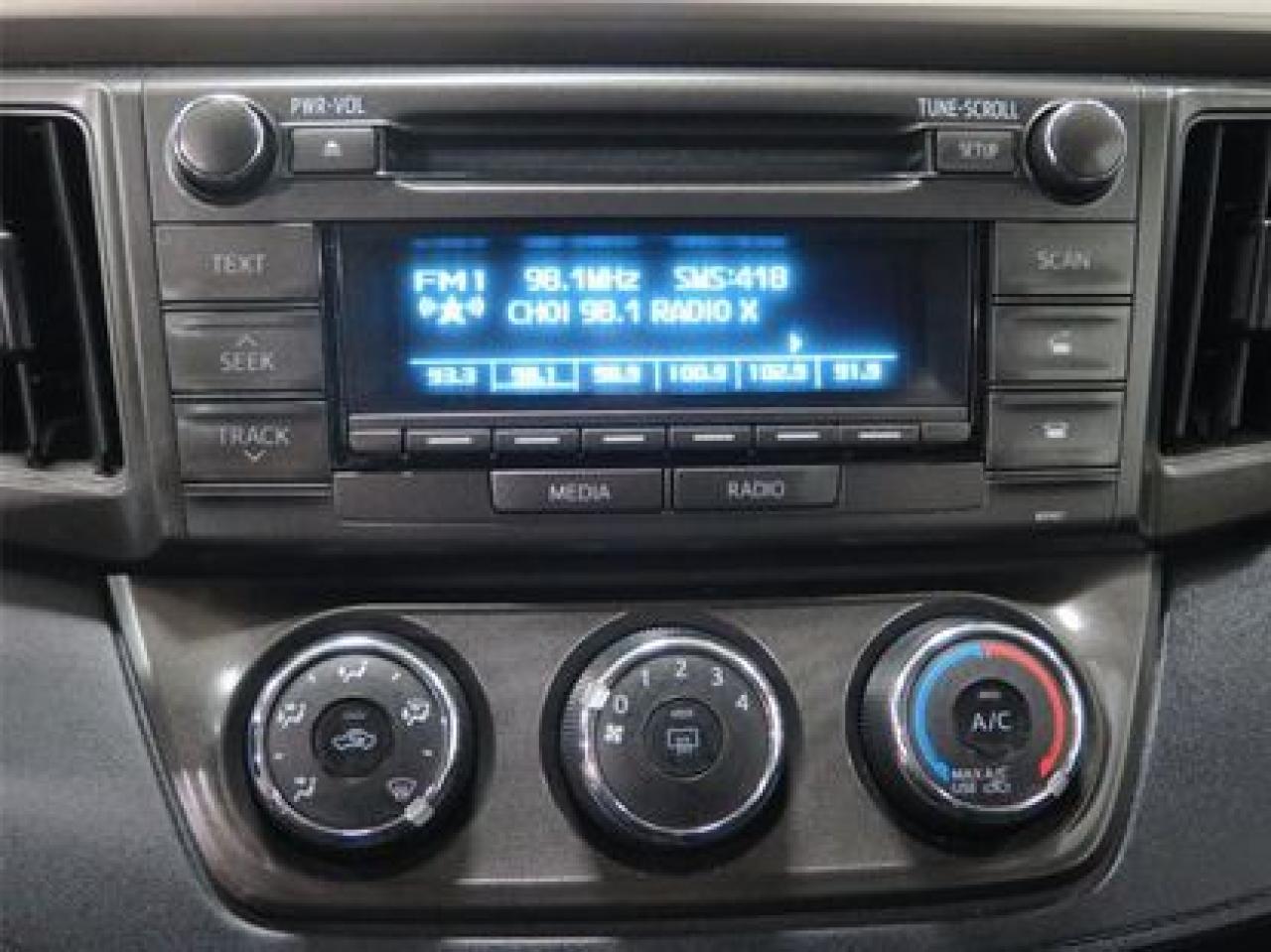 668077