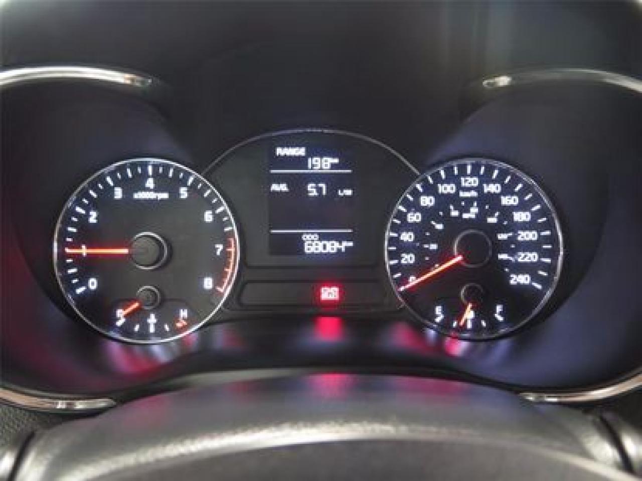 668083