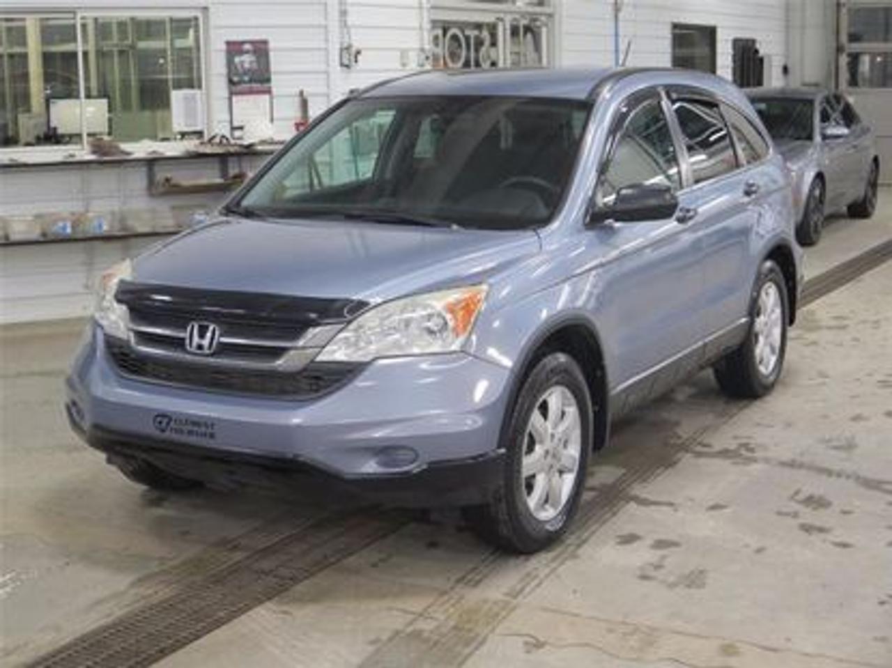 <a href=https://www.autoaubaine.com/Honda-CR-V-c6980037.html>https://www.autoaubaine.com/Honda-CR-V-c6980037.html</a>

Honda CR-V 4WD 2010 bleu avec intérieur en tissus noir. Véhicule équipé de la climatisation, ensemble de remorquage, vitre et porte électrique, régulateur de vitesse et plus encore. Venez voir ce beau Honda CR-V au 4560 Boul Guillaume Couture à Lévis. Pour plus dinformation, contactez nous au 418-837-0859.