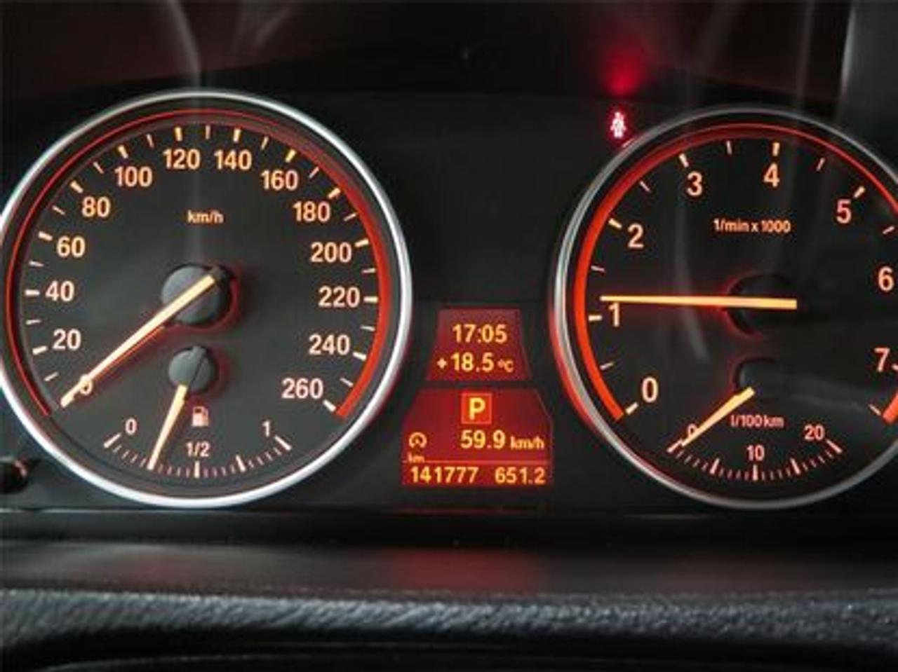 668103.11770676