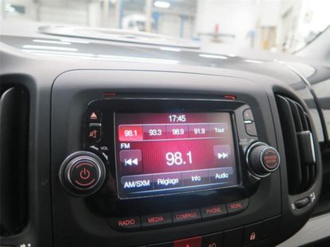 668111