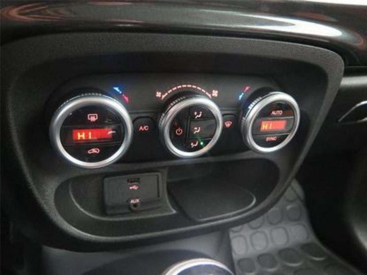 668111