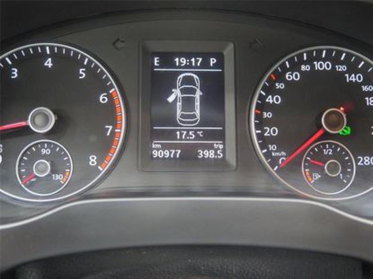 668127