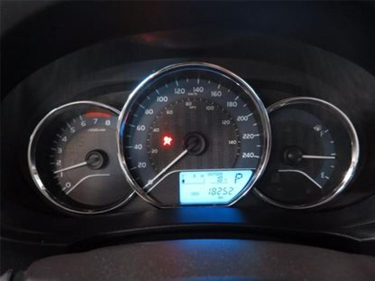668129.11771170
