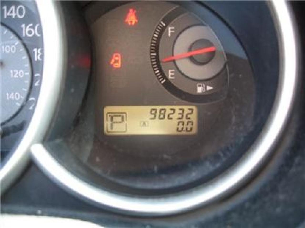 668242
