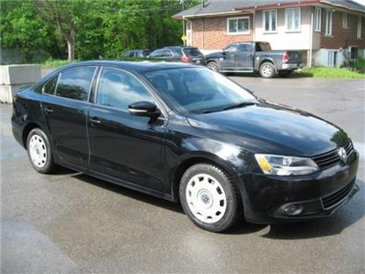 Used 2012 Volkswagen Jetta 2.5 for sale in Montreal, QC