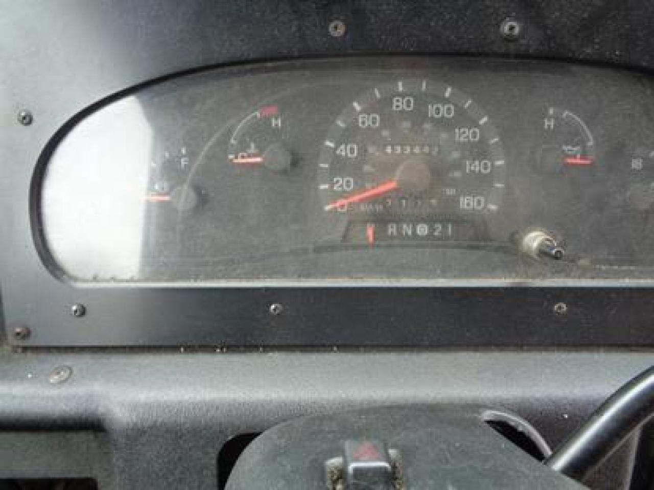 668261