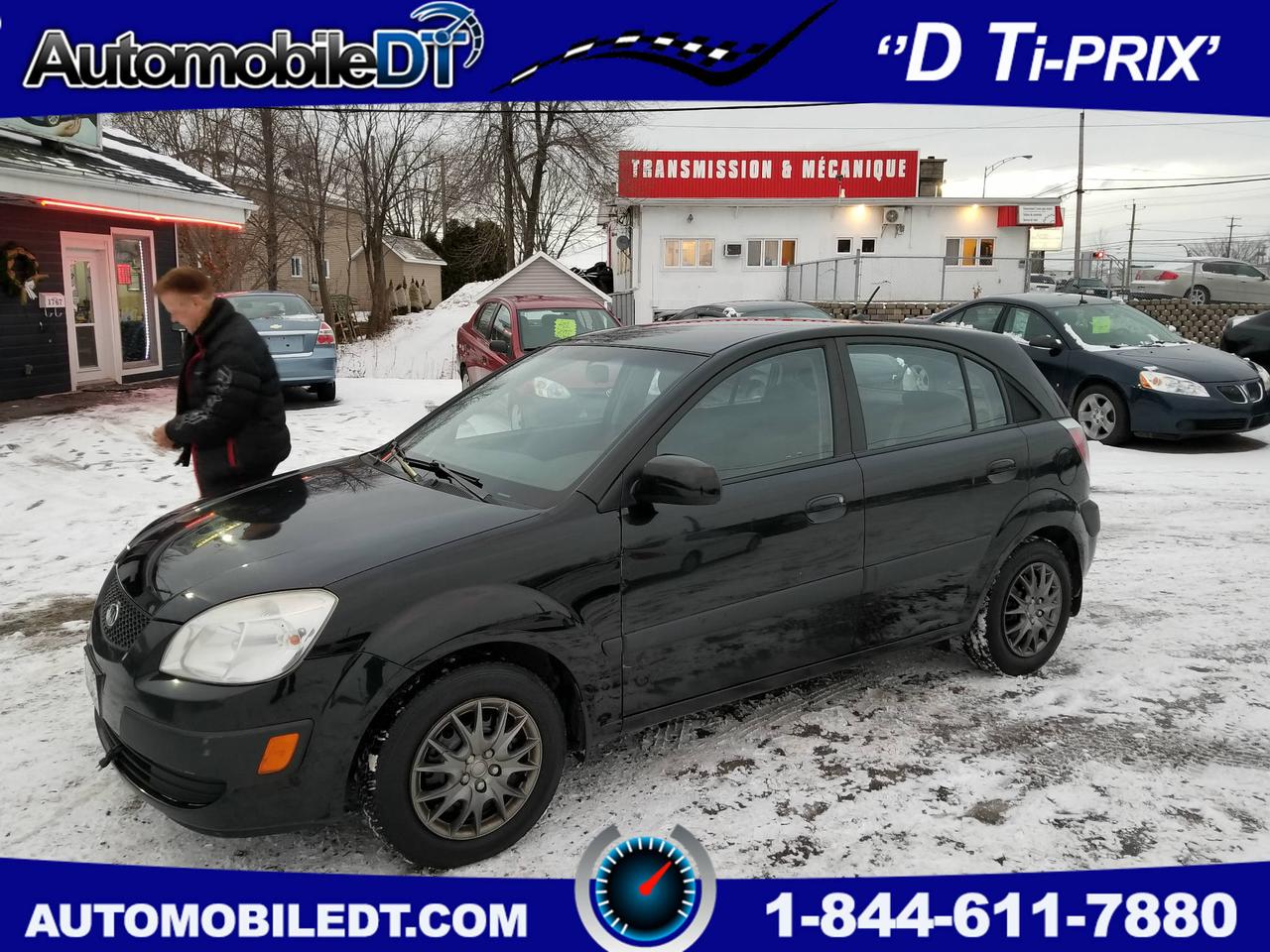 <a href=https://www.autoaubaine.com/Kia-Rio5-c6977383.html>https://www.autoaubaine.com/Kia-Rio5-c6977383.html</a>

Kia Rio 2006 AUTOMATIQUE FULL avec seulement 135100KM WOW toutes équipées vitres,portes électrique air climatisé,sièges chauffant  ect ...1.6L très fiable et ultra économique !Millage certifié tous les papiers a lappuie!
Beau Look ! Un blanc aussi de dispo 2007

Garantie 1 mois/1700Km Groupes Motopropulseur et Possibilité dune garantie de 1 an 15000km sur groupes motopropulseur! 

VISA,MASTER ET INTÉRAC ACCEPTÉ Financement Accord D 26$Semaines36mois 0 Comptant Taxe et transit Inclus! Ont reprend votre véhicules déchange passez nous la montrer pour une évaluation gratuit!

 ***Venez nous rencontrer! Plus de 30 véhicules à D Ti- prix, nous nous spécialisons dans les moins de 5 000$. Situé à cinq minutes du pont de Québec, 1767 boulevard Guillaume-Couture à Saint-Romuald,Qc G6W 3P3. 

Nous sommes reconnus pour notre services après vente IMPECCABLE *** 7 jours 1-855-886-3602 ***418-903-6868

Pour voir notre inventaire AutomobileDT.com Chez Automobile DT Toujours D Ti-prix!!!! Membre Amvoq!