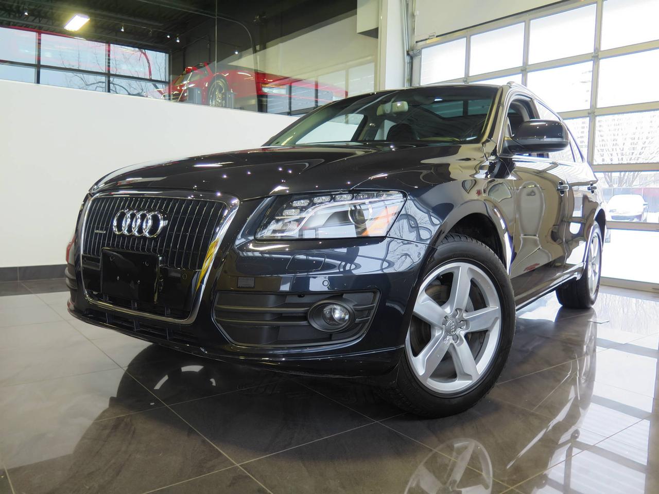 <a href=https://www.lombardisignature.com/occasion/Audi-Q5-2012.html>https://www.lombardisignature.com/occasion/Audi-Q5-2012.html</a>

AUDI Q5 3.2L SEULEMENT 52120KM, ENTIÈREMENT ÉQUIPÉE. COMME NEUVE!
MODÈLE PREMIUM PLUS, TOIT PANORAMIQUE, SYSTÈME DE SON BANG & OLUFSEN,  NAVIGATION, CAMÉRA DE RECUL, CAPTEURS DANGLES MORTS, LUMIÈRES AU XÉNON ET DEL, BLUETOOTH, COMME NEUVE!

-Rapport CARPROOF disponible.
-Véhicule entièrement INSPECTÉ et reconditionné.
- 1ère, 2e chance au crédit.
-Nous prenons vos ÉCHANGES, nous lachèterons au meilleur prix.
- Livraison en moins de 24h. 
- Nous livrons partout au Canada.
-Avec financement.
- Ouvert 6 jours/5 soirs,  Lundi-Mercredi 10:00-18:00, Jeudi-Vendredi 10:00-20:00, Samedi 10:00-14:00. 

Réservez un essai routier dès aujourdhui.
Visitez www.lombardisignature.com ou venez nous rencontrer sur place ou 7200 boul. Langelier, Montréal, QC, H1S 2X6. Tél: (1) 514 255-2222 OU SANS FRAIS 1 855 781-7822.
Le prix ne comprend pas les taxes ou les frais de documentation détaillant.
