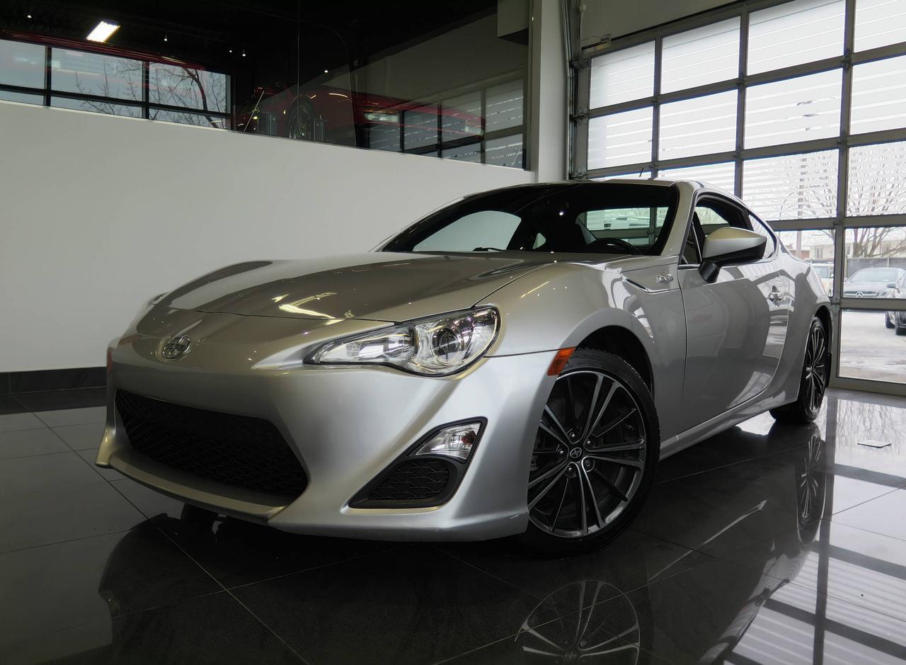 <a href=https://www.lombardisignature.com/occasion/Scion-Frs-2013.html>https://www.lombardisignature.com/occasion/Scion-Frs-2013.html</a>

SCION FR-S 2013, 2.0 L, V4, 200 HP, AUTOMATIQUE, A/C, GROUPE ELECTRIQUE, PIONEER, IMPECCABLE.

SIÈGES SPORT, SÉLECTION DE MODE DE CONDUITE, A/C, SYSTÈME AUDIO PIONEER, ÉCRAN TACTILE, BLUETOOTH, JANTES EN ALLIAGE ET BIEN PLUS ENCORE.

BALANCE DE GARANTIE MOTOPROPULSEUR JUSQUAU 28 NOVEMBRE 2019 / 100 000 KM.

-Rapport CARPROOF disponible.
-Véhicule entièrement INSPECTÉ et reconditionné.
- 1ère, 2e chance au crédit.
-Nous prenons vos ÉCHANGES, nous lachèterons au meilleur prix.
- Livraison en moins de 24h. 
- Nous livrons partout au Canada.
-Avec financement.
- Ouvert 6 jours/5 soirs,  Lundi-Mercredi 10:00-18:00, Jeudi-Vendredi 10:00-20:00, Samedi 10:00-14:00. 

Réservez un essai routier dès aujourdhui.
Visitez www.lombardisignature.com ou venez nous rencontrer sur place ou 7200 boul. Langelier, Montréal, QC, H1S 2X6. Tél: (1) 514 255-2222 OU SANS FRAIS 1 855 781-7822.
Le prix ne comprend pas les taxes ou les frais de documentation détaillant.