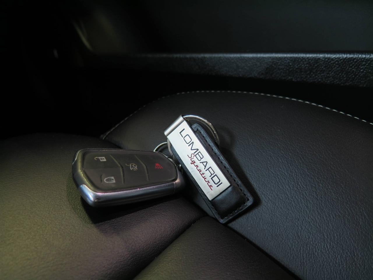 668359