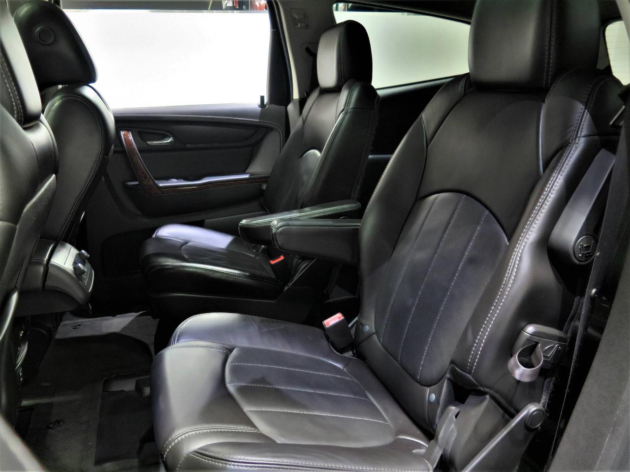 668367.11775327