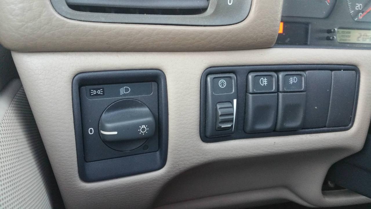 668400.11776125