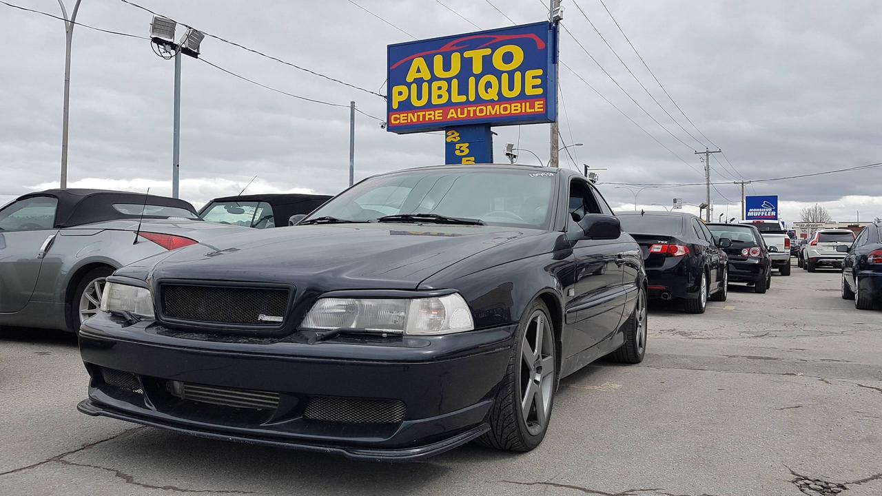 <a href=https://www.autoaubaine.com/Volvo-C70-c6756110.html>https://www.autoaubaine.com/Volvo-C70-c6756110.html</a>

Air climatisé, toit ouvrant, banc en cuir, banc chauffant. Vehicule JAMAIS conduit sous la pluie ou à lhiver , transmission neuve, Clotch neuve et encore plus(preuve à lappui) vehicule modifié , très rares

Notre site situé à Laval vous offre tous les soins requis pour votre nouveau véhicule sous un même toit : Mécanique  à taux réduit si vous achetez un véhicule chez nous, des rabais sur lesthétique ainsi la teinte de vitres, débosselage sans peinture, carrosserie, remplacement de pare-brise et bien plus.

Tous nos véhicules ont un rapport dinspection détaillé, sont soigneusement préparés.

Nous vous offrons le financement 1ère, 2ème et 3ème chance au crédit ainsi que la politique du meilleur prix garanti !

Osez comparer. Avant dacheter venez rencontrer notre personnel dynamique dans un environnement sans pression. Notre mission est de vous trouver le véhicule de votre choix, selon vos critères ! Si nous ne lavons pas, nous pouvons vous le trouver ! Frais de préparation en sus.

Se habla Español !