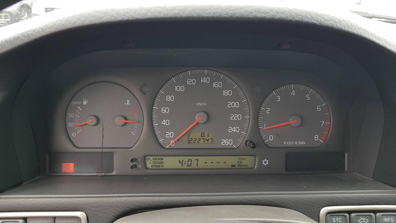 668401