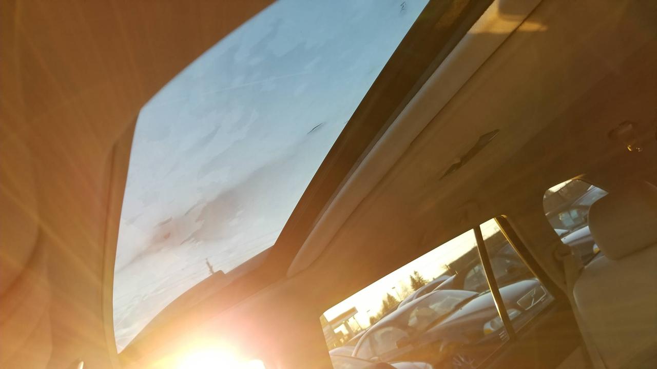 668402.11776156