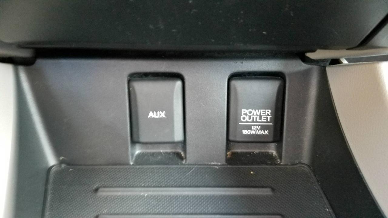 668403