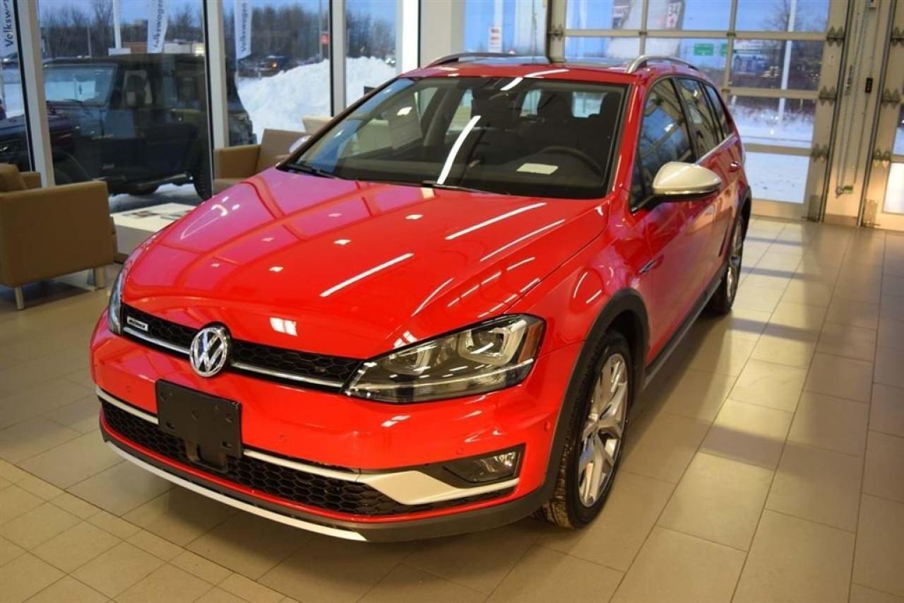 Used 2017 Volkswagen Golf 1.8 4motion Xenon for sale in Laval, QC