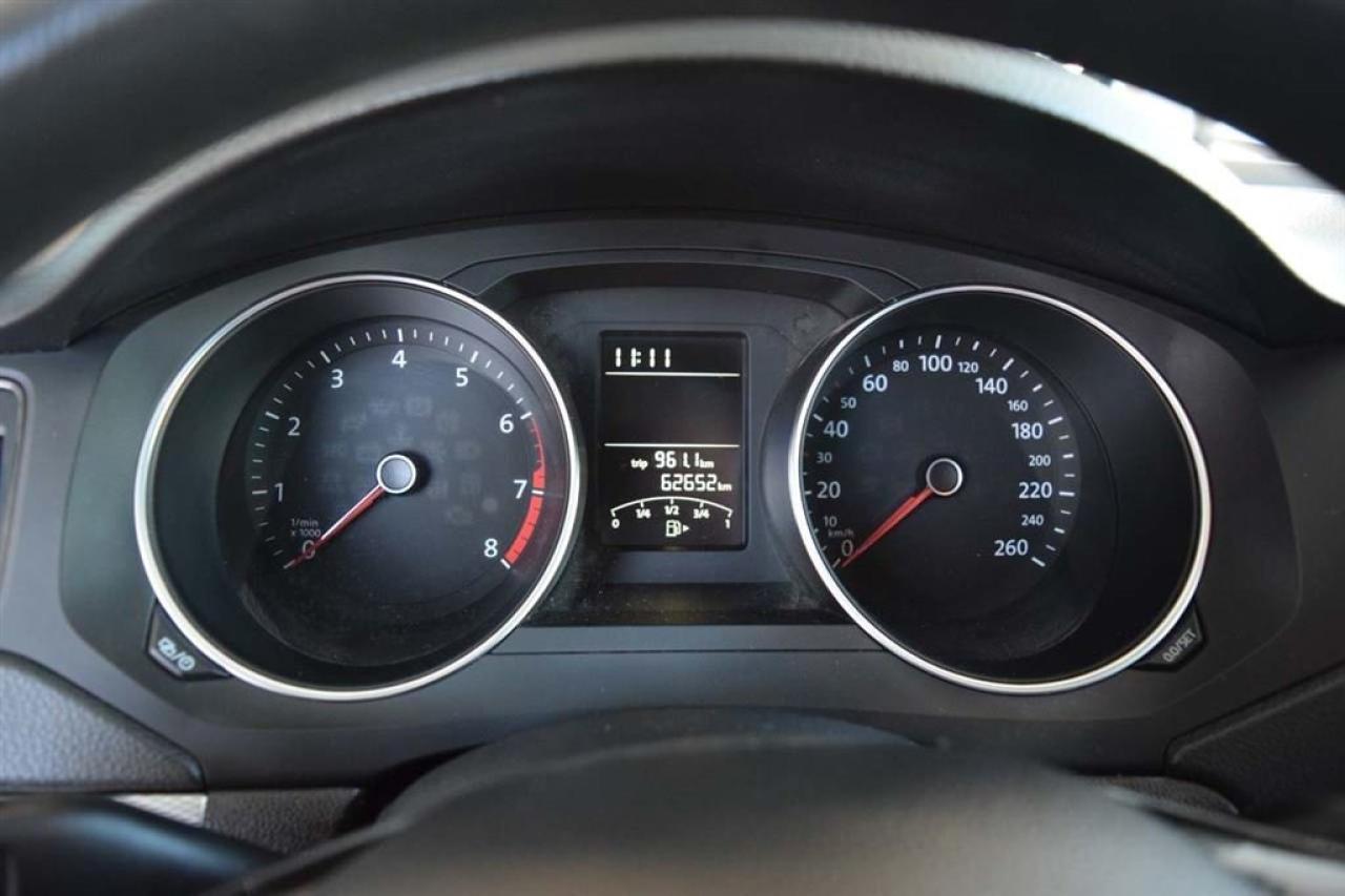 668477