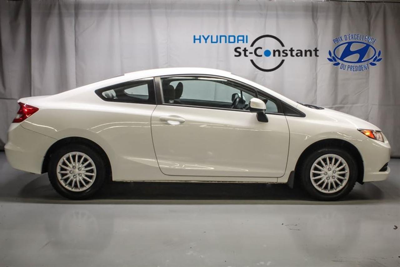 <a href=https://www.hyundaistconstant.com/occasion/Honda-Civic-2012.html>https://www.hyundaistconstant.com/occasion/Honda-Civic-2012.html</a>

-- JAMAIS ACCIDENTEE-- 1 PROPRIETAIRE !!!-- RADIO AM/FM + AUXILIAIRE-- AIR CLIMATISE ( A/C )-- REGULATEUR DE VITESSE-- VITRES ELECTRIQUES-- MIROIRS ELECTRIQUES-- MOTEUR 1.8L-- TRACTION AVANT-- FINANCEMENT DISPONIBLE*** OUVERT DU LUNDI AU SAMEDI ****** Frais de 399$ sapplique ****** Le prix indiqué est conditionnel au financement, minimum 6 mois **-- ACCIDENT FREE-- 1 OWNER !!!-- AM/FM + AUX RADIO-- AIR CONDITIONING ( A/C )-- CRUISE CONTROL -- ELECTRIC WINDOWS-- ELECTRIC MIRROR-- 1.8L ENGINE-- FRONT WHEEL DRIVE-- FINANCING AVAILABLE*** OPEN MONDAY TO SATURDAY ****** Fees of 399$ apply ****** The price indicated is conditional on the financing, minimum 6 months **** Nous avons le plus grand inventaire Hyundai doccasion en Montérégie. Nous sommes ouverts du Lundi au Vendredi de 9h a 21H et le Samedi de 10h a 16h.We have the largest used Hyundai inventory in Montérégie. We are open from Monday to Friday from 9am to 9pm and Saturday from 10am to 4pm.