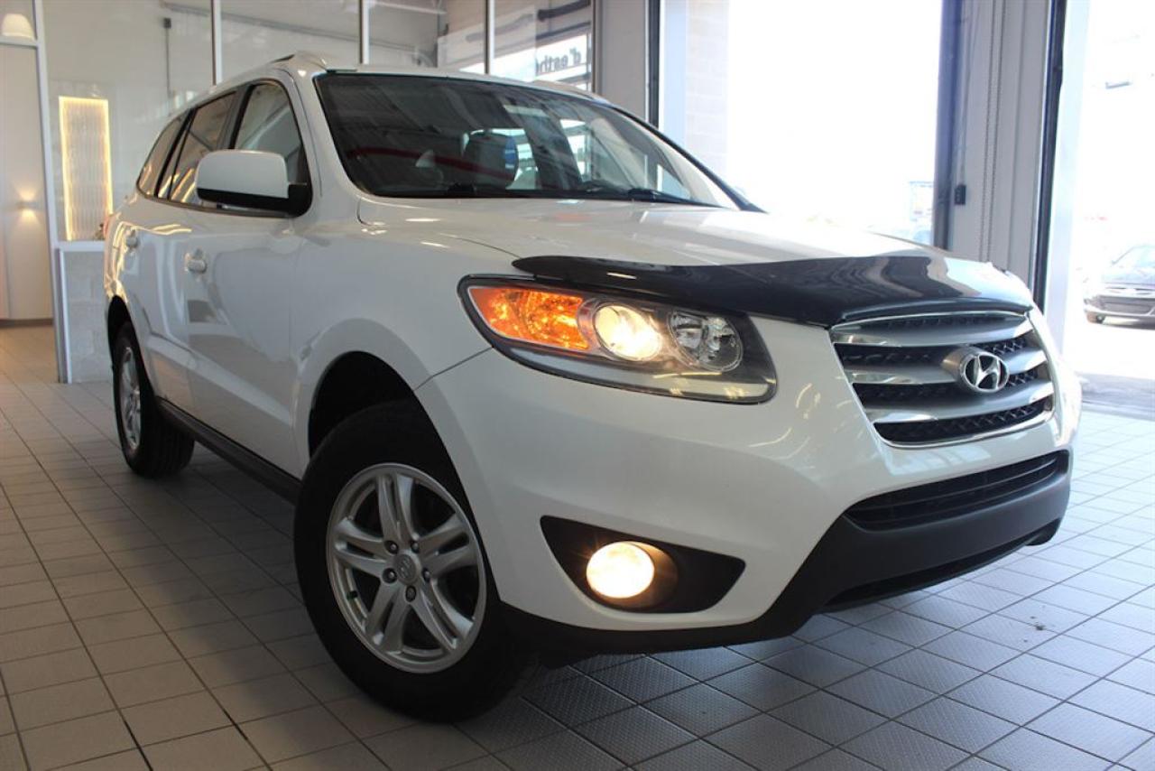 Used 2012 Hyundai Santa Fe Gl 4x4, Bluetooth for sale in St-Constant, QC