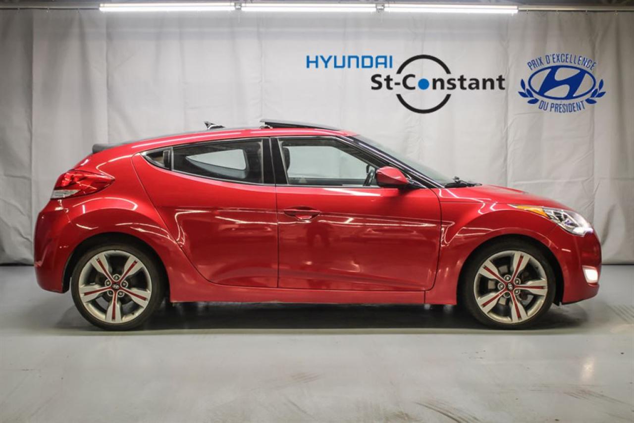 Used 2013 Hyundai Veloster Tech. T.ouvrant Pano for sale in St-Constant, QC