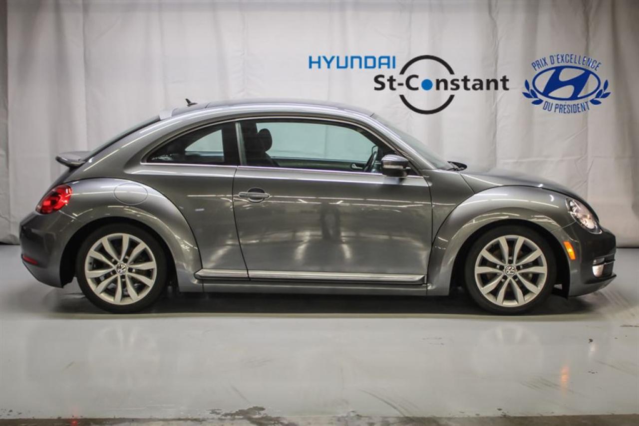 Used 2012 Volkswagen Beetle 2.5l Highline A/c for sale in St-Constant, QC
