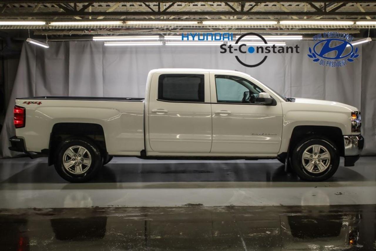 Used 2017 Chevrolet Silverado 1500 Lt Awd V8 for sale in St-Constant, QC