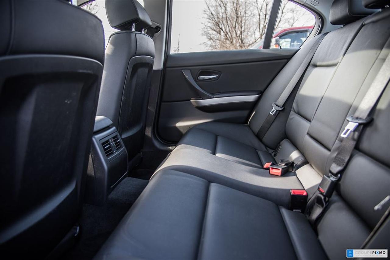 668689.11784021