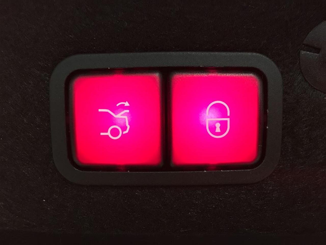 668725.11785080