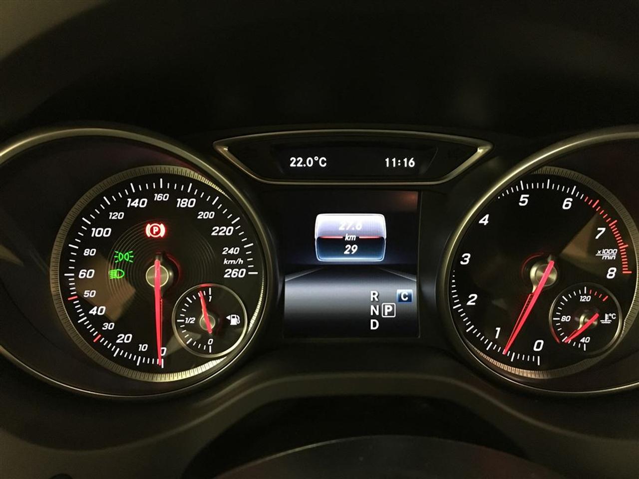 668735.11785411
