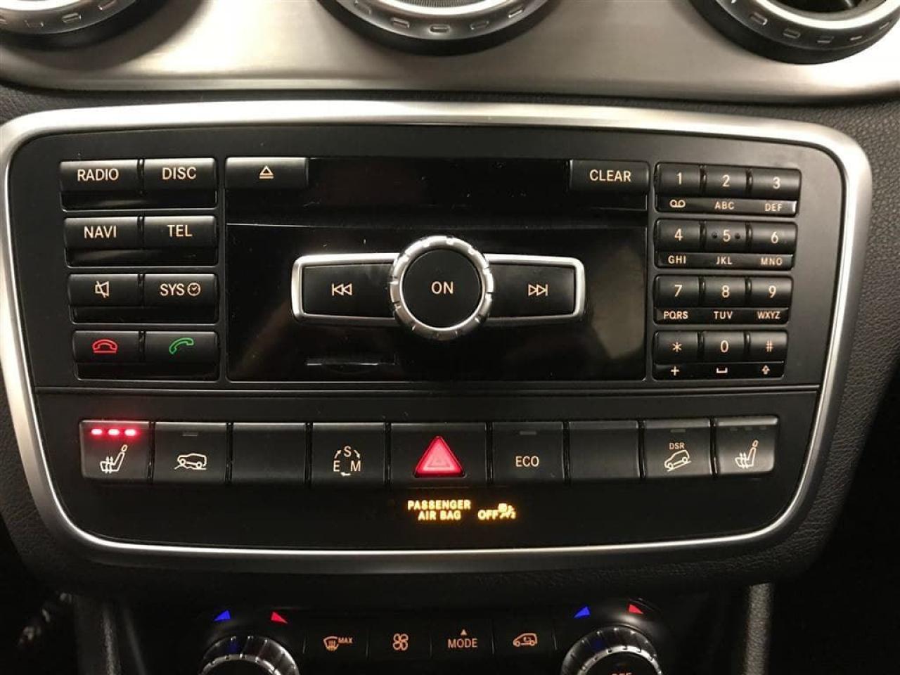 668743