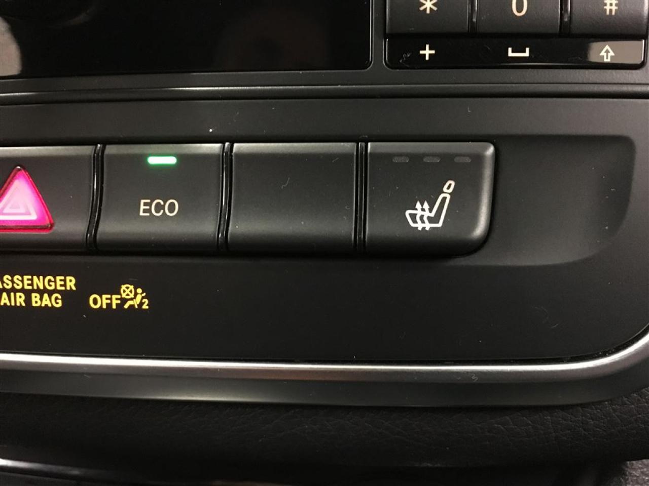 668745