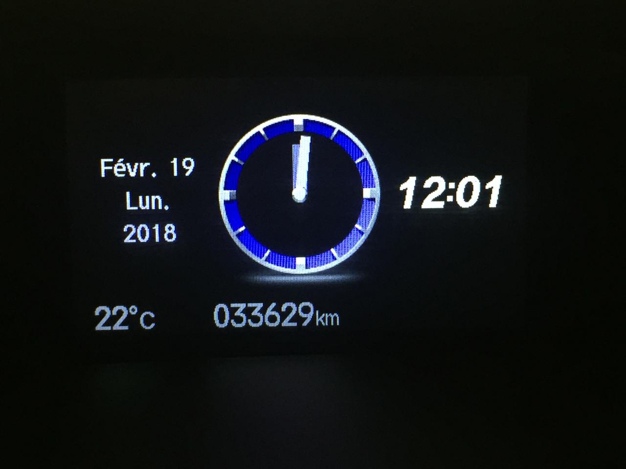 668751