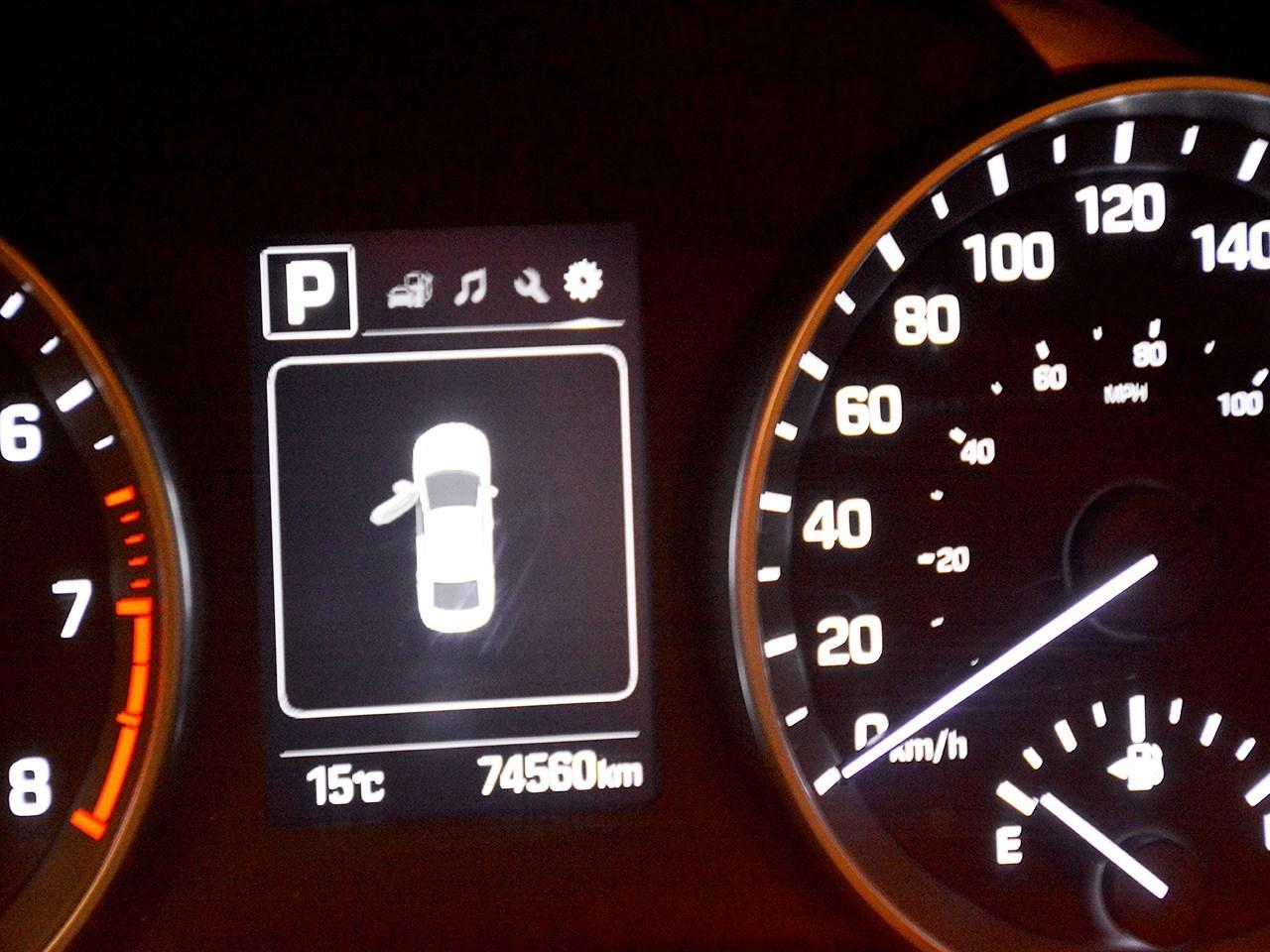 668757