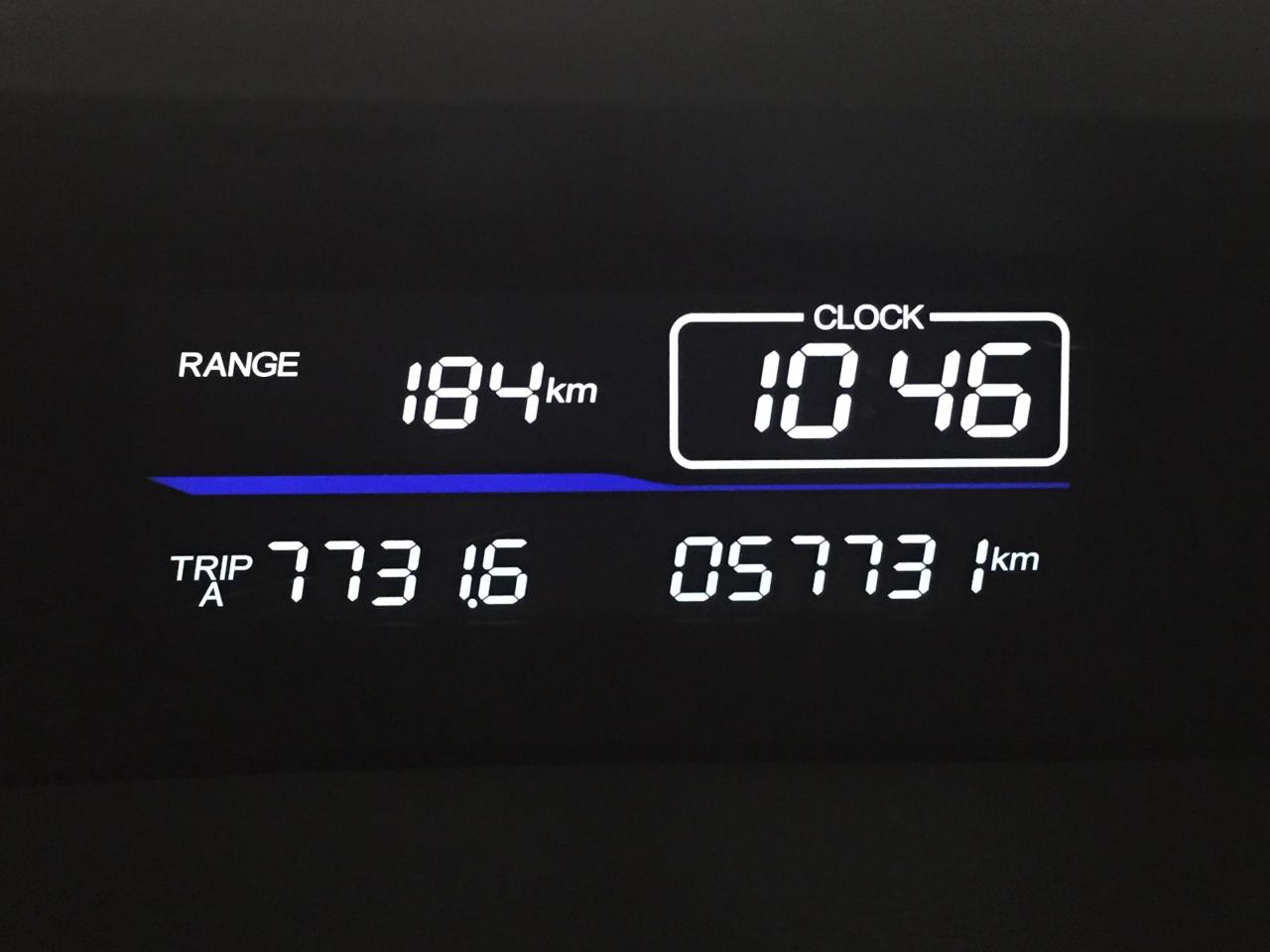 668758