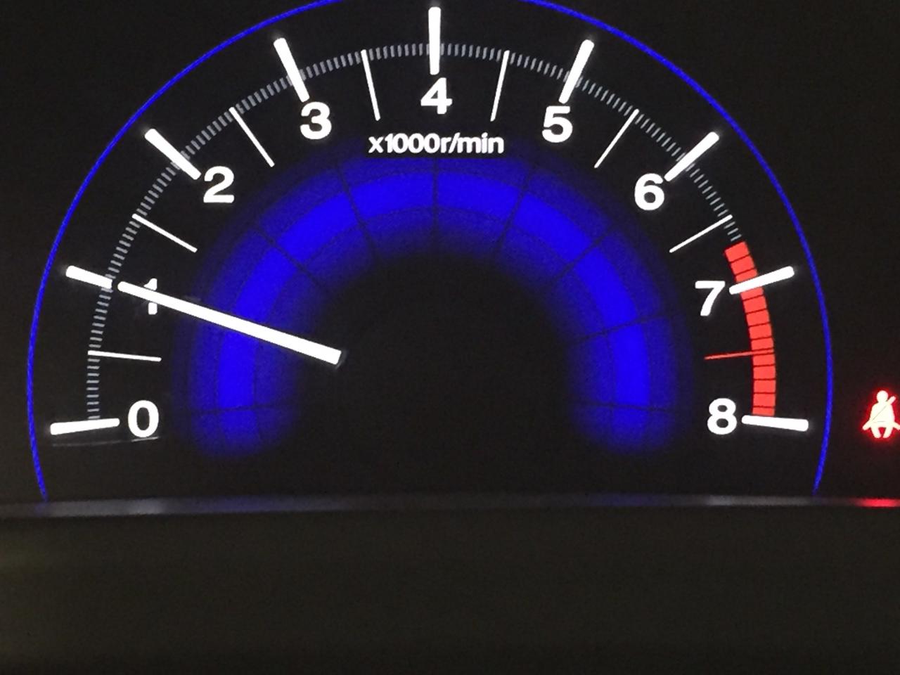 668758
